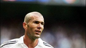 皇马贡萨洛首发变替补：残酷竞争下新人的心理磨砺