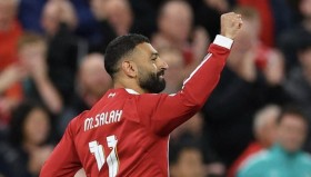 曼城欧冠首战2-0那不勒斯，哈兰德失误队友补射，曼城小组赛两连胜